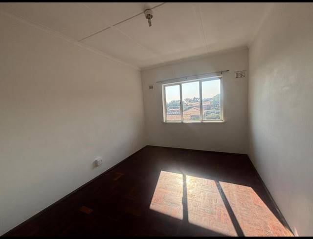 2 BEDROOM PROPERTY TO RENT IN BLUFF